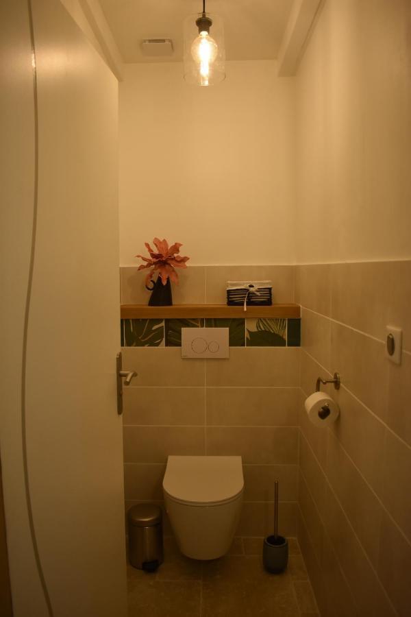 Chambre Au Calme Avec Spa Privatif Gratuit Sud Aveyron Les Palmiers Des Causses Saint-Rome-de-Tarn ภายนอก รูปภาพ